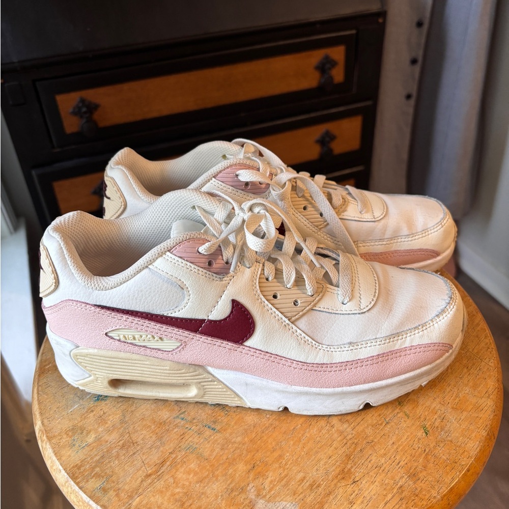 BIG KIDS' NIKE AIR MAX 90 CASUAL SHOES phantom echo pink sail dark team red